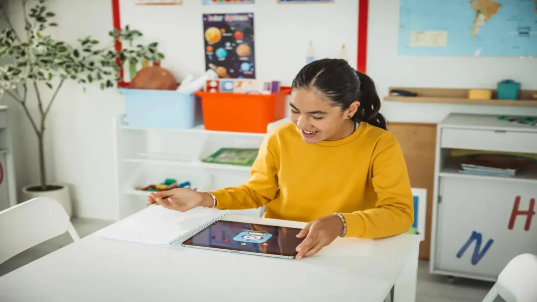 Learning in Small Bites Why Education Feels Different Now